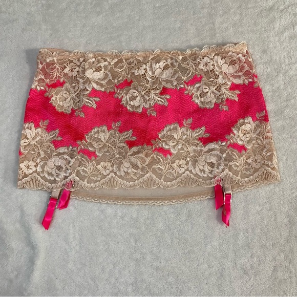 Victoria’s Secret Very Sexy Seduction Garter Skirt Thong - Picture 1 of 4